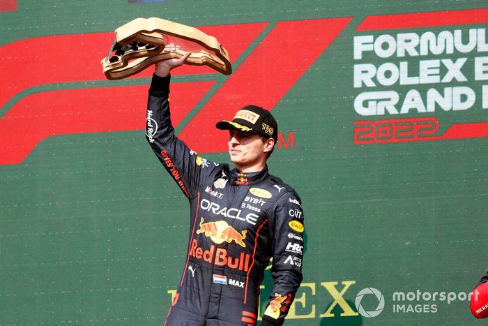 Podio: ganador Max Verstappen, Red Bull Racing