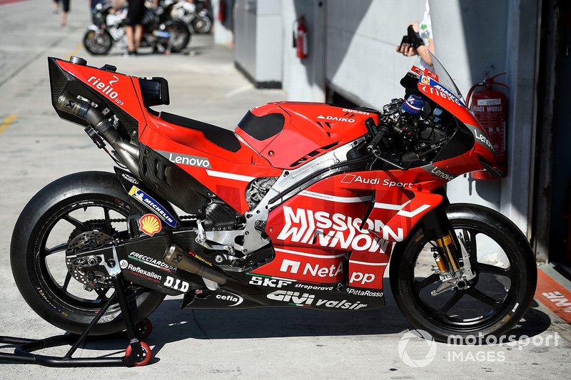 Ducati Team moto