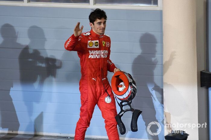 Charles Leclerc, Ferrari, tercero, llega al podio