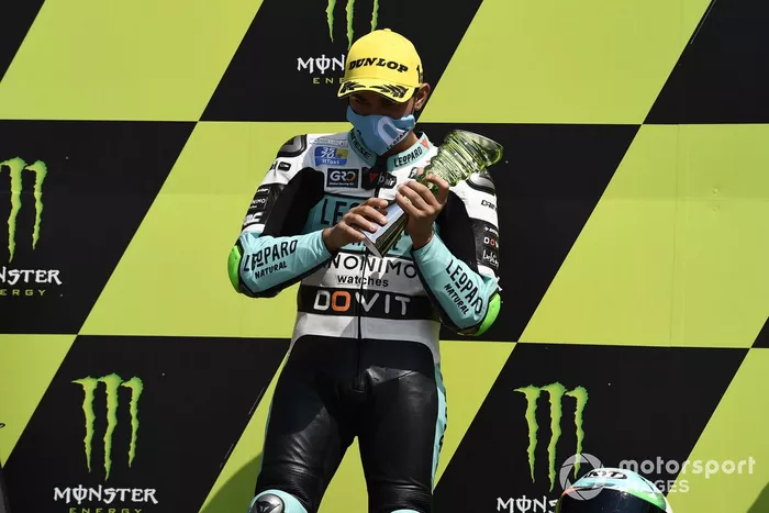 Podio: il vincitore della gara Dennis Foggia, Leopard Racing