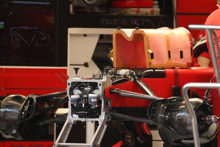 Detalle delantero del Ferrari SF1000