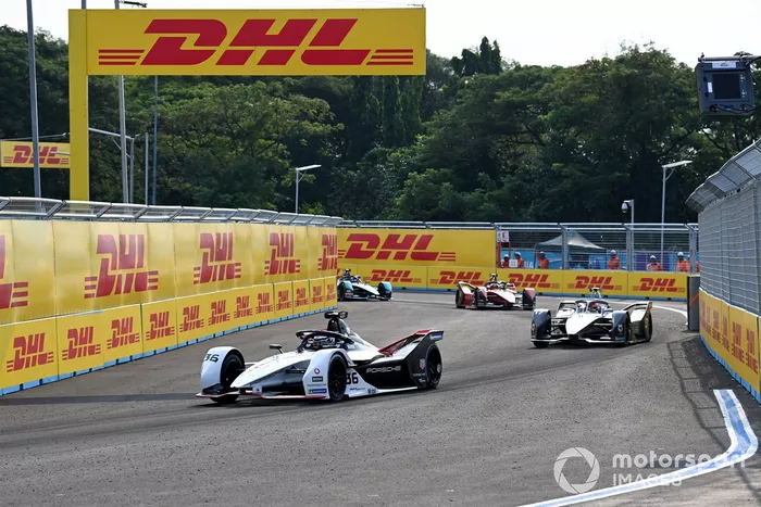 Andre Lotterer, Porsche, Porsche 99X Electric, Nyck de Vries, Mercedes-Benz EQ, EQ Silver Arrow 02