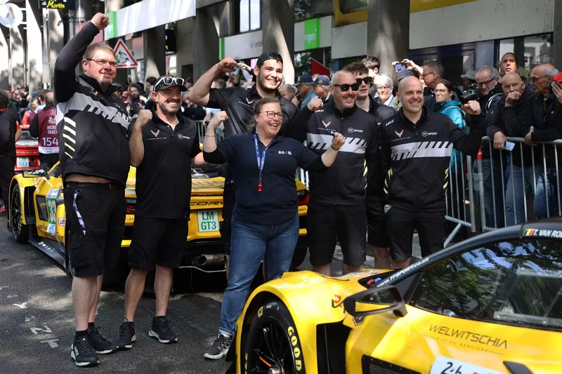 Membres de l'équipe TF Sport Corvette