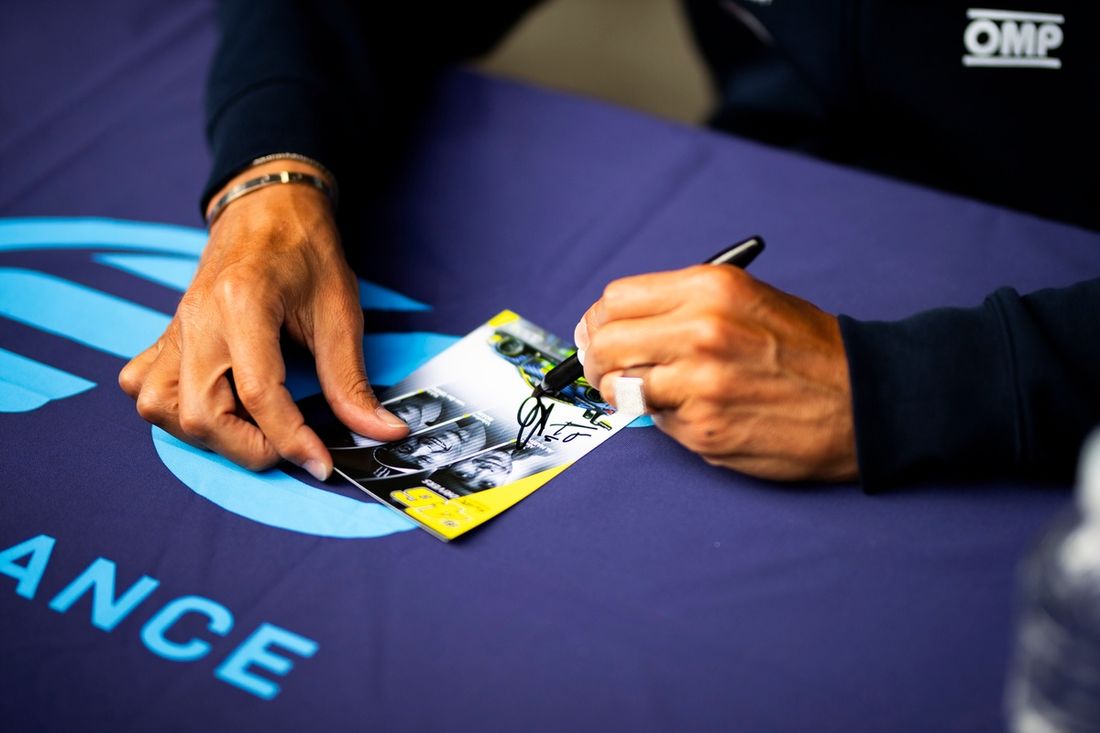 #46 Team WRT BMW M4 LMGT3: Valentino Rossi