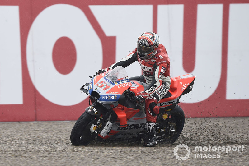Michele Pirro, Ducati team se va largo