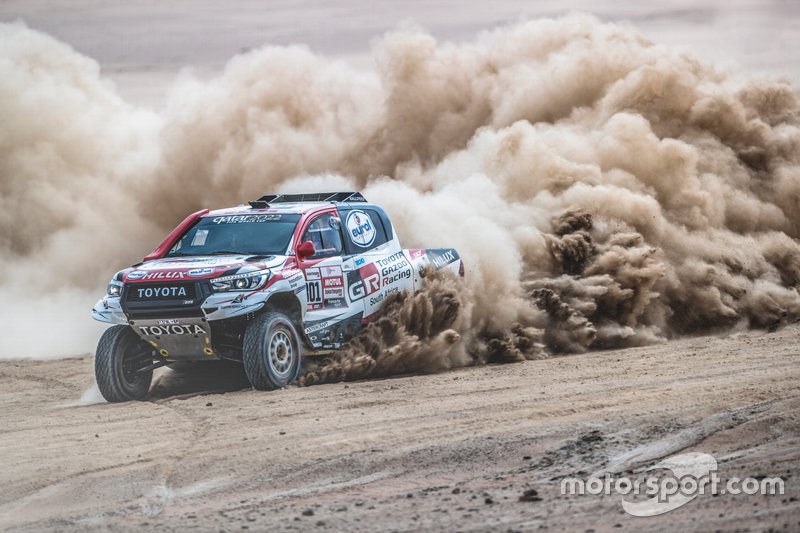 #301 Toyota Gazoo Racing Toyota Hilux: Nasser Al-Attiyah, Matthieu Baumel