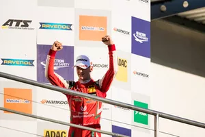 Podium: Kampioen 2018, Mick Schumacher, PREMA Theodore Racing Dallara F317 - Mercedes-Benz