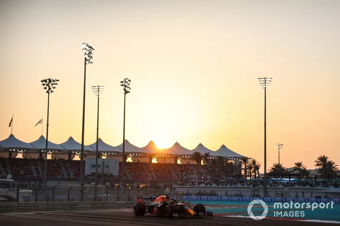 Max Verstappen, Red Bull Racing RB16B
