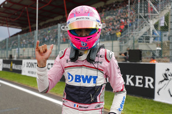 Esteban Ocon, Racing Point Force India, celebra su tercer puesto en la calificación