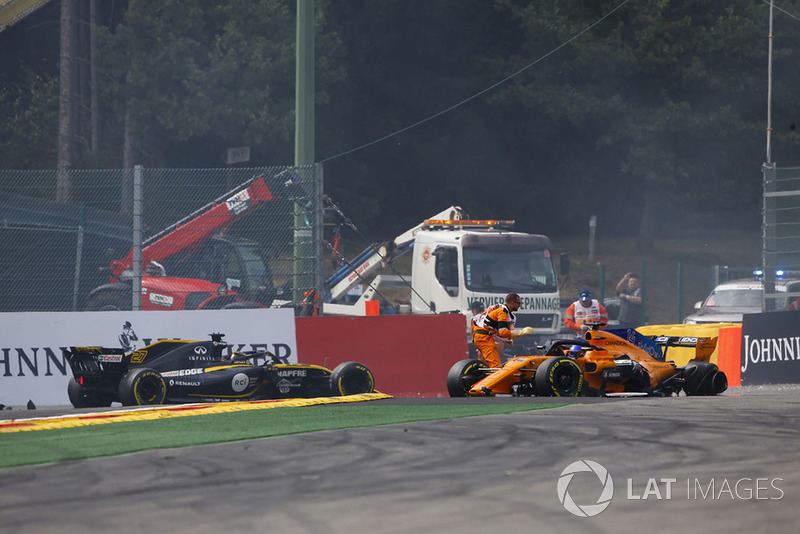 Ніко Хюлькенберг, Renault Sport F1 Team R.S. 18, Фернандо Алонсо, McLaren