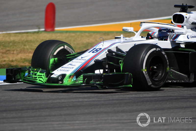 Lance Stroll, Williams FW41 avec de la peinture aérodynamique sur l'aileron avant