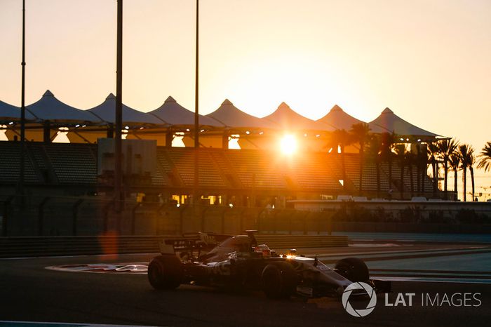 Kevin Magnussen, Haas F1 Team VF-17