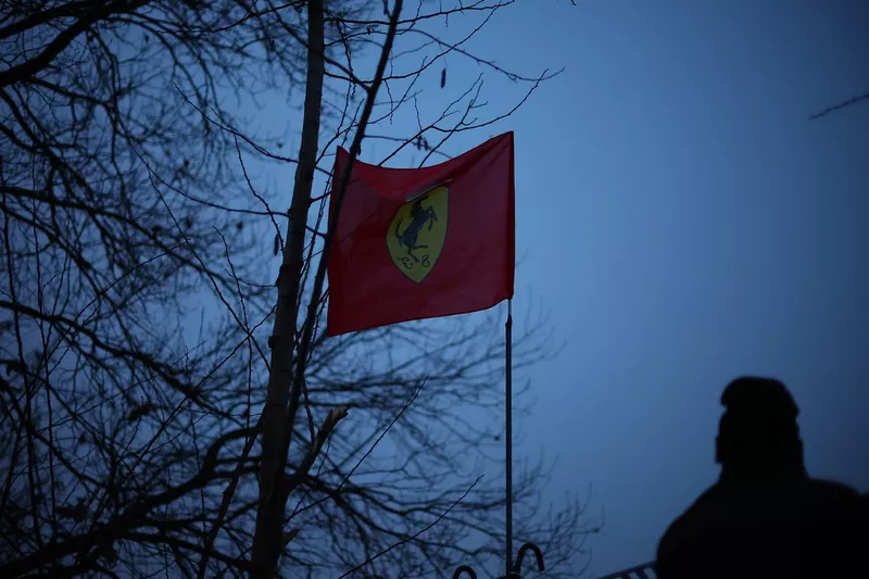 Drapeau Ferrari F1 Aux Couleurs Italiennes - 5x3 Pieds - Leclerc/Hamilton