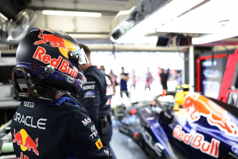 Ayumu Iwasa, Oracle Red Bull Racing