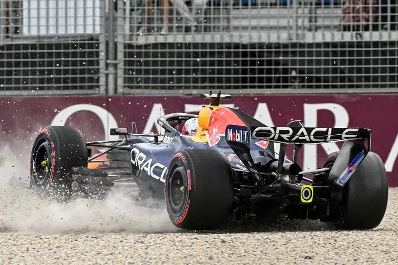 Max Verstappen, accidente de Red Bull Racing