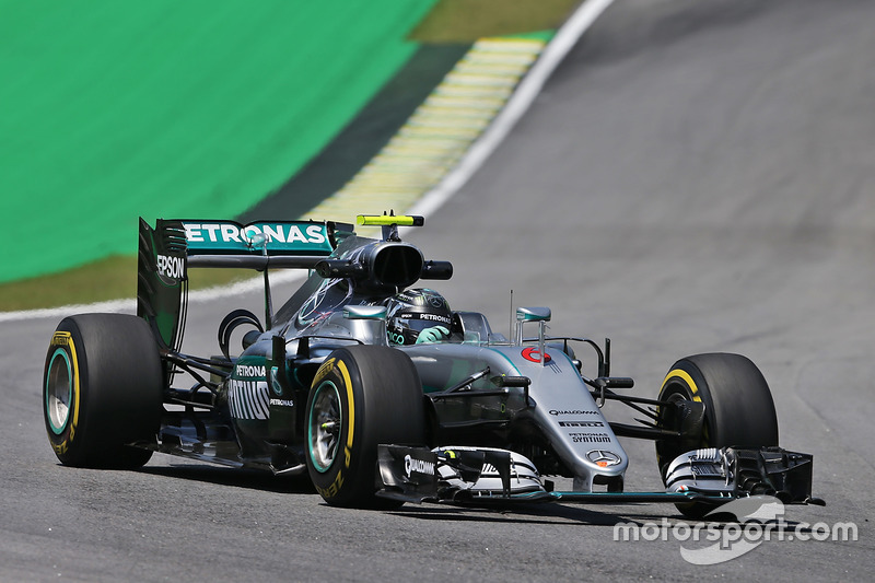 2. Nico Rosberg, Mercedes AMG F1 W07 Hybrid