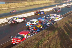 Crash on the second lap
