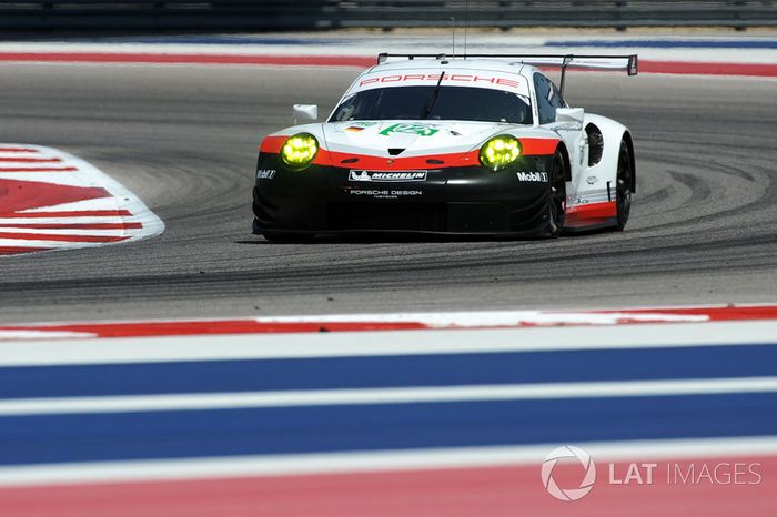 #92 Porsche Team Porsche 911 RSR: Michael Christensen, Kevin Estre