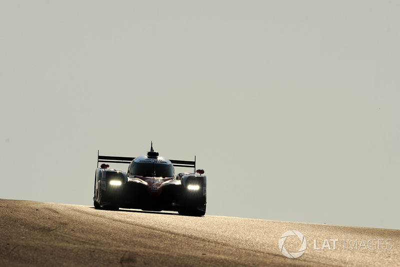 #7 Toyota Gazoo Racing Toyota TS050 Hybrid: Mike Conway, Kamui Kobayashi, Jose Maria Lopez