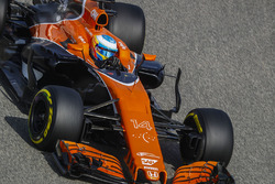 Fernando Alonso, McLaren, MCL32