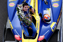 Winnaar Alexander Rossi, Herta - Andretti Autosport Honda
