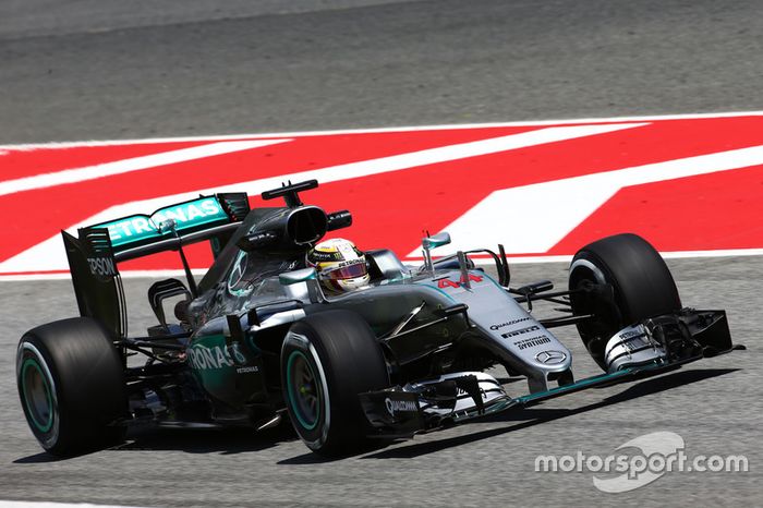 Lewis Hamilton, Mercedes AMG F1 W07 Hybrid
