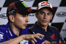 Jorge Lorenzo, Yamaha Factory Racing; Marc Marquez, Repsol Honda Team