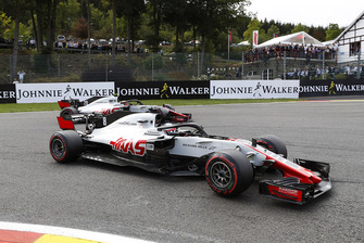 Romain Grosjean, Haas F1 Team VF-18, et Kevin Magnussen, Haas F1 Team VF-18