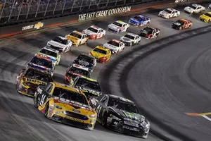 Clint Bowyer, Stewart-Haas Racing, Ford Fusion Rush Truck Centers/Cummins and Kurt Busch, Stewart-Haas Racing, Ford Fusion Monster Energy / Haas Automation