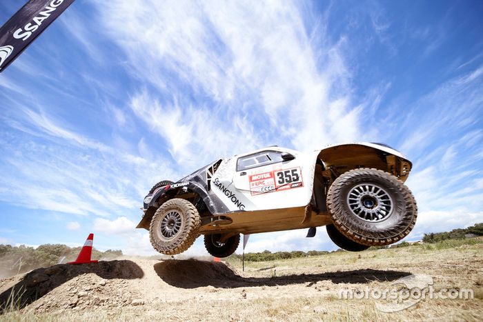 Prueba SsangYong Tivoli DKR