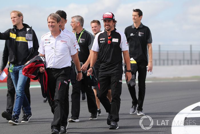 #8 Toyota Gazoo Racing Toyota TS050:  Fernando Alonso