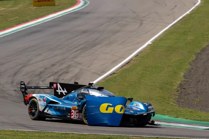 #36 Alpine Endurance Team Alpine A424 : Nicolas Lapierre, Mick Schumacher, Matthieu Vaxiviere