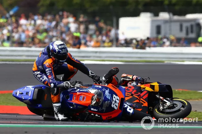 Johann Zarco, Red Bull KTM Factory Racing y Oliveira