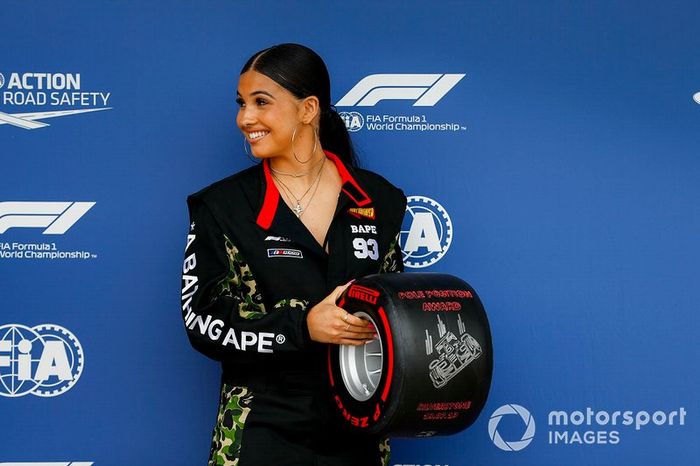 La cantante y compositora Mabel 