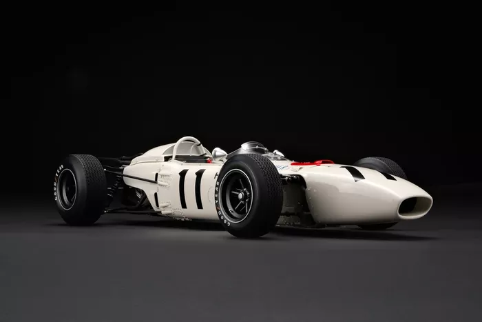 ハンドメイド＆部品点数1600超え……！ ホンダ、F1初優勝60周年を記念し
