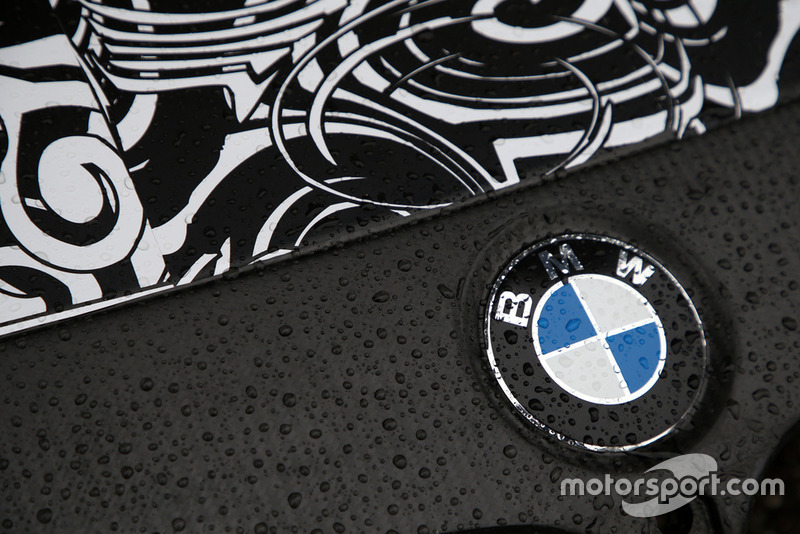 Тести BMW M4 DTM з дволітровим двмгуном