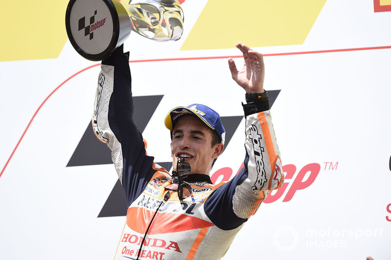 Подіум: переможець гонки Марк Маркес, Repsol Honda Team
