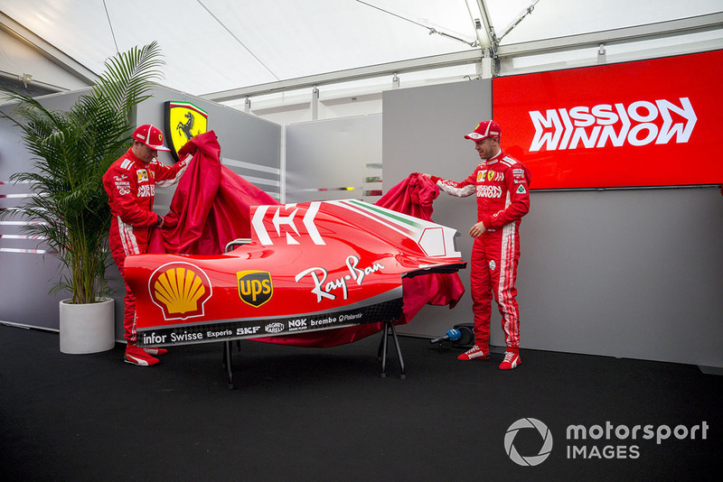 Kimi Raikkonen, Ferrari e Sebastian Vettel, Ferrari, svelano la nuova livrea della Ferrari SF71H