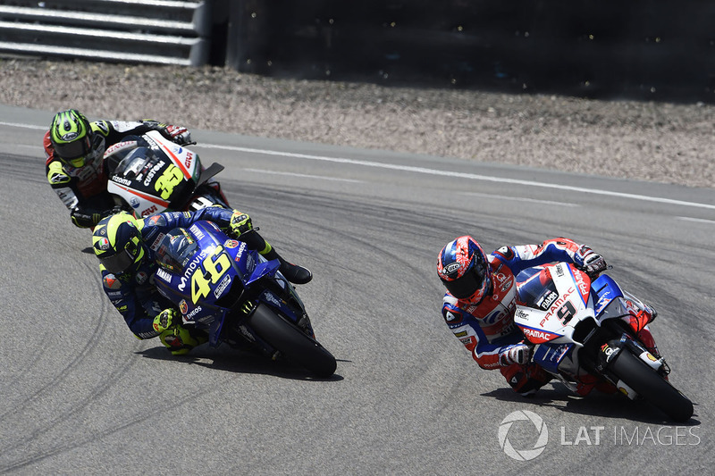 Valentino Rossi, Yamaha Factory Racing, Danilo Petrucci, Pramac Racing