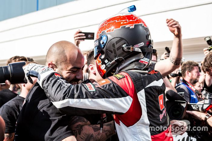 Ganador de carrera Yann Ehrlacher, ALL-INKL.COM Münnich Motorsport Honda Civic Type R TCR