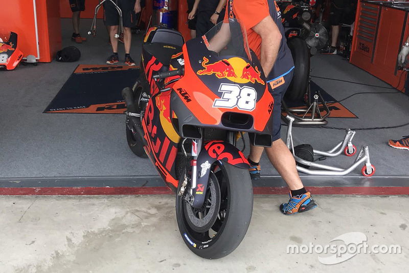 Bradley Smith, Red Bull KTM Factory Racing, nuevo carenado