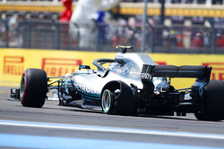 Прокол Валттері Боттаса, Mercedes AMG F1 W09