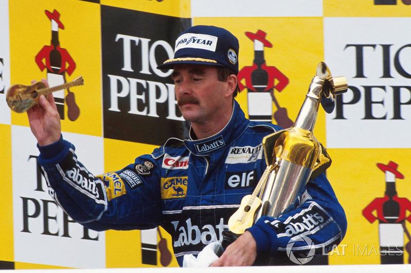 6º Nigel Mansell (17 victorias desde la pole) (el 53'13 % de sus victorias)
