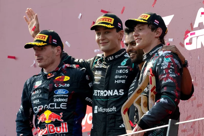 George Russell, Mercedes, Kimi Antonelli, Mercedes, Max Verstappen, Red Bull