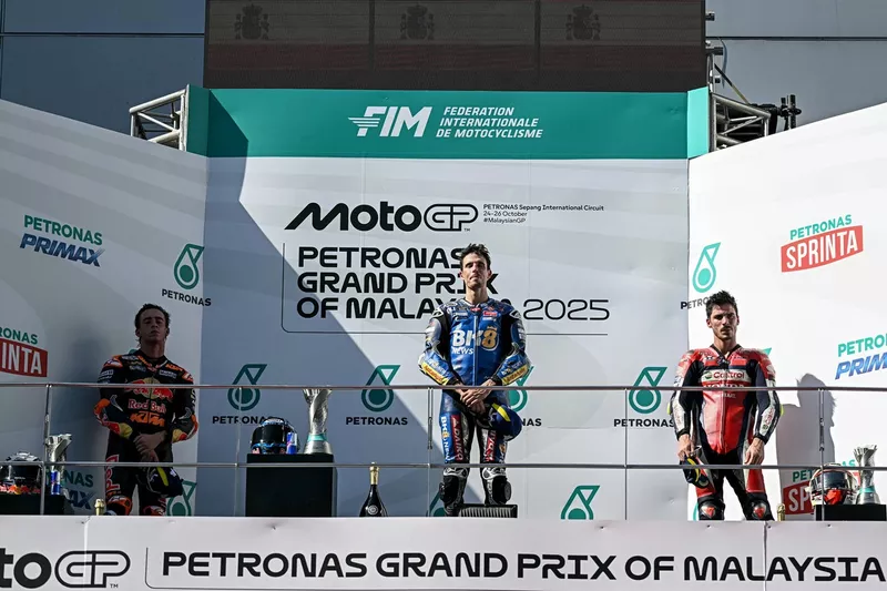 Joan Mir, Honda HRC, Pedro Acosta, Red Bull KTM Factory Racing, Alex Marquez, Gresini Racing