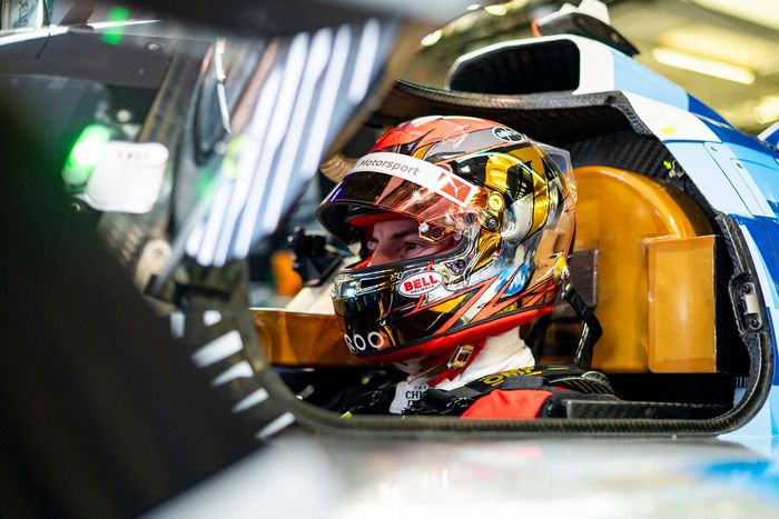 #15 BMW M Team WRT BMW M Hybrid V8: Raffaele Marciello