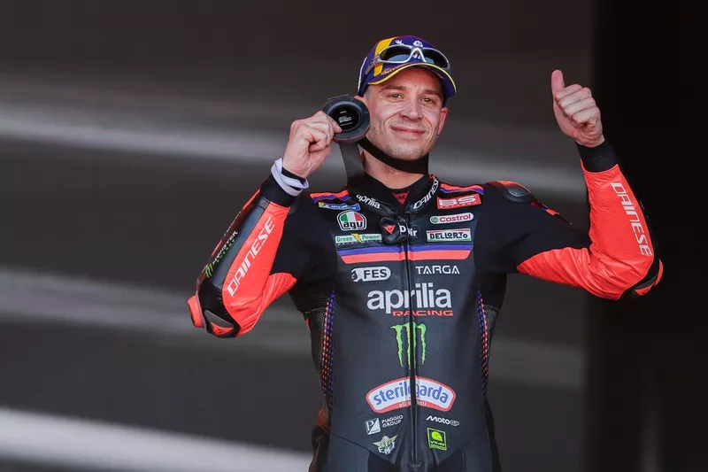 Marco Bezzecchi, Aprilia Racing