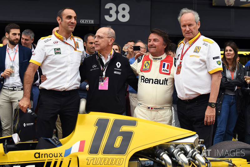 Cyril Abiteboul, Renault Sport F1 director general, René Arnoux, Alex Mea, Jerome Stoll, Director de Renault Sport F1