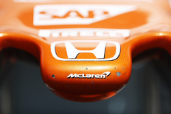 McLaren MCL32 nose detail