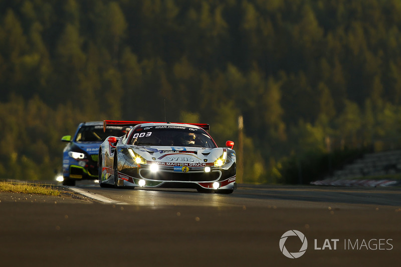 #22 Wochenspiegel Team Monschau, Ferrari 488 GT3: Georg Weiss, Oliver Kainz, Jochen Krumbach, Mike Stursberg